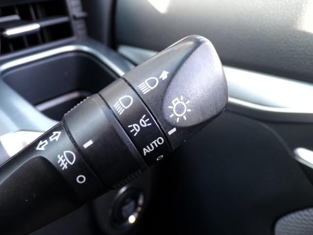 ムーヴ カスタム X 4WD LEDヘッドライト LEDフォグランプ CVT エコアイドル CDステレオ プライバシーガラス 横滑り防止付き ETC 電動格納式ドアミラー オートライト ステアリングスイッチ プッシュスタート 純正14インチアルミホイール(12枚目)