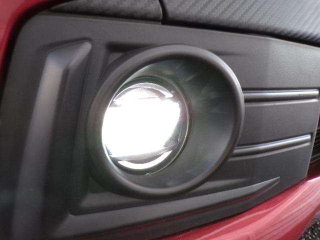 ムーヴ カスタム X 4WD LEDヘッドライト LEDフォグランプ CVT エコアイドル CDステレオ プライバシーガラス 横滑り防止付き ETC 電動格納式ドアミラー オートライト ステアリングスイッチ プッシュスタート 純正14インチアルミホイール(26枚目)