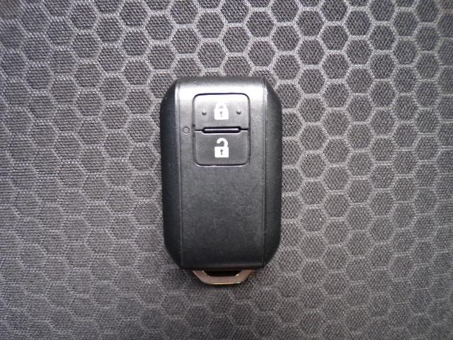 スペーシアベース ＧＦ　アイドリングストップ　キーレスプッシュスタート　デュアルカメラブレーキサポート　横滑り防止付き　ＬＥＤヘッドライト　ＬＥＤフォグランプ　オートライト　オートハイビーム　シートヒーター　パーキングセンサー　電動格納ドアミラー　プライバシーガラス（17枚目）