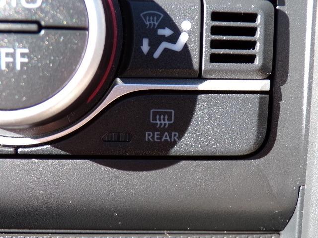 タフト Ｘスカイトップフィール　ディスプレイオーディオ　バックカメラ　ＣＤステレオ　アイドリングストップ　オートライト　オートハイビーム　ＬＥＤヘッドライト　プライバシーガラス　パーキングセンサー　電動格納ドアミラー　ステアリングスイッチ　プッシュスタート（14枚目）