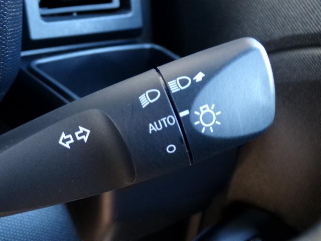 タフト Ｘスカイトップフィール　ディスプレイオーディオ　バックカメラ　ＣＤステレオ　アイドリングストップ　オートライト　オートハイビーム　ＬＥＤヘッドライト　プライバシーガラス　パーキングセンサー　電動格納ドアミラー　ステアリングスイッチ　プッシュスタート（16枚目）