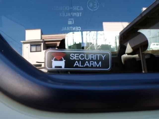 タフト Ｘスカイトップフィール　ディスプレイオーディオ　バックカメラ　ＣＤステレオ　アイドリングストップ　オートライト　オートハイビーム　ＬＥＤヘッドライト　プライバシーガラス　パーキングセンサー　電動格納ドアミラー　ステアリングスイッチ　プッシュスタート（23枚目）