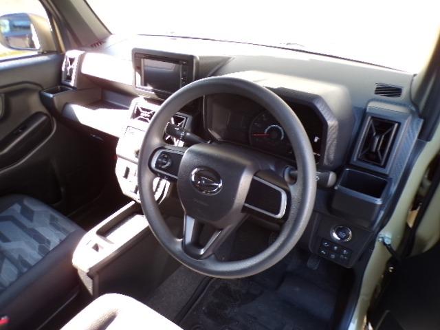 タフト Ｘスカイトップフィール　ディスプレイオーディオ　バックカメラ　ＣＤステレオ　アイドリングストップ　オートライト　オートハイビーム　ＬＥＤヘッドライト　プライバシーガラス　パーキングセンサー　電動格納ドアミラー　ステアリングスイッチ　プッシュスタート（24枚目）