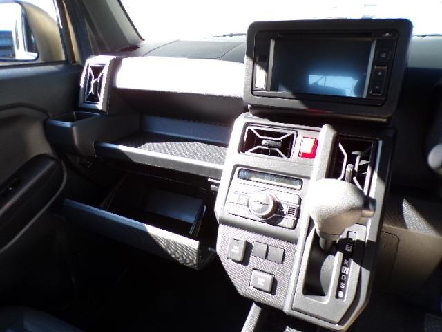 タフト Ｘスカイトップフィール　ディスプレイオーディオ　バックカメラ　ＣＤステレオ　アイドリングストップ　オートライト　オートハイビーム　ＬＥＤヘッドライト　プライバシーガラス　パーキングセンサー　電動格納ドアミラー　ステアリングスイッチ　プッシュスタート（26枚目）