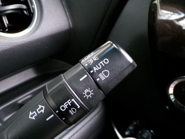 Ｎ－ＢＯＸカスタム Ｇ・ＥＸターボホンダセンシング　８型ナビＴＶ　ＤＶＤ　ＣＤ　Ｂｌｕｅｔｏｏｔｈ　バックカメラ　両側パワースライドドア　アイドリングストップ　ＬＥＤヘッドライトフォグ　クルーズコントロール　ＥＴＣ　横滑り防止付き　ハーフレザーシート　純正１５インチアルミホイール（13枚目）