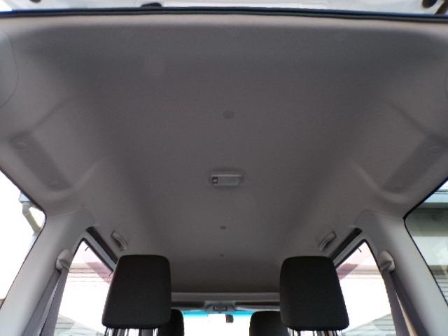 ハイゼットカーゴ クルーズ　ナビＴＶ　ＤＶＤ　ＣＤ　Ｂｌｕｅｔｏｏｔｈ　バックカメラ　アイドリングストップ　プライバシーガラス　電動格納ドアミラー　キーレスエントリー　マニュアル車（15枚目）