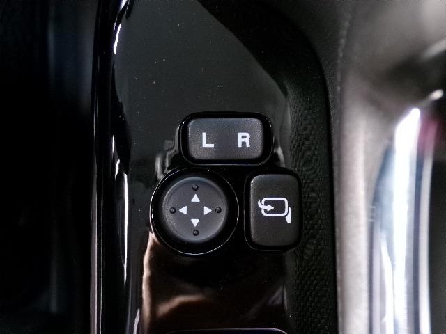 スペーシアカスタム ハイブリッドＸＳ　４ＷＤ　ナビＴＶ　ＤＶＤ　ＣＤ　Ｂｔ　両側パワースライドドア　デュアルセンサーブレーキ　横滑り防止付き　パーキングセンサー　ＣＶＴ　アイドリングストップ　ＬＥＤヘッドライト　フォグランプ　ハーフレザーシート　オートライト　オートハイビーム（22枚目）