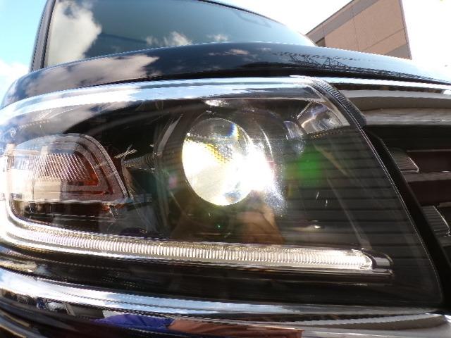 スペーシアカスタム ハイブリッドＸＳ　４ＷＤ　ナビＴＶ　ＤＶＤ　ＣＤ　Ｂｔ　両側パワースライドドア　デュアルセンサーブレーキ　横滑り防止付き　パーキングセンサー　ＣＶＴ　アイドリングストップ　ＬＥＤヘッドライト　フォグランプ　ハーフレザーシート　オートライト　オートハイビーム（32枚目）