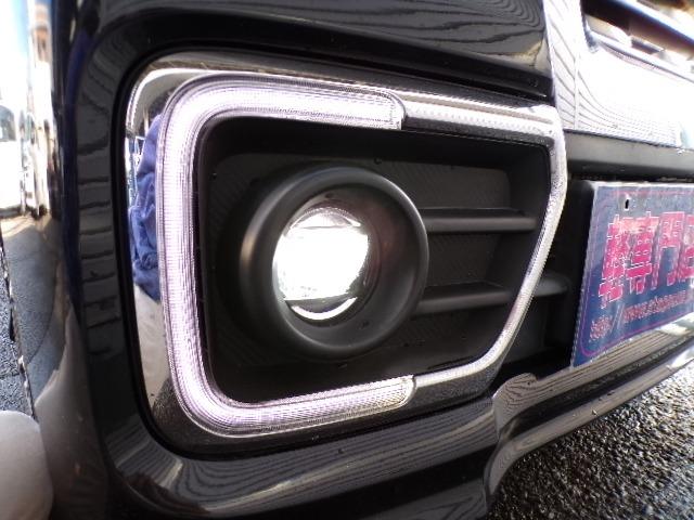 スペーシアカスタム ハイブリッドＸＳ　４ＷＤ　ナビＴＶ　ＤＶＤ　ＣＤ　Ｂｔ　両側パワースライドドア　デュアルセンサーブレーキ　横滑り防止付き　パーキングセンサー　ＣＶＴ　アイドリングストップ　ＬＥＤヘッドライト　フォグランプ　ハーフレザーシート　オートライト　オートハイビーム（33枚目）