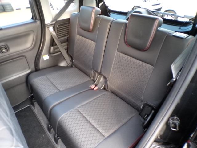 スペーシアカスタム ハイブリッドＸＳ　４ＷＤ　ナビＴＶ　ＤＶＤ　ＣＤ　Ｂｔ　両側パワースライドドア　デュアルセンサーブレーキ　横滑り防止付き　パーキングセンサー　ＣＶＴ　アイドリングストップ　ＬＥＤヘッドライト　フォグランプ　ハーフレザーシート　オートライト　オートハイビーム（38枚目）