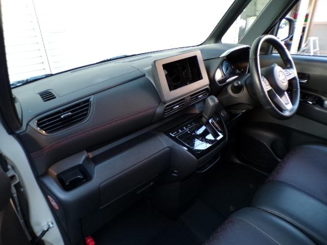 ルークス 4WD ハイウェイスター Gターボプロパイロットエディション 両側ハンズフリースライドドア エマージェンシーブレーキシステム アラウンドビューモニター アイドリングストップ クルーズコントロール LEDヘッドライトフォグ シートヒーター デジタルインナーミラー(24枚目)