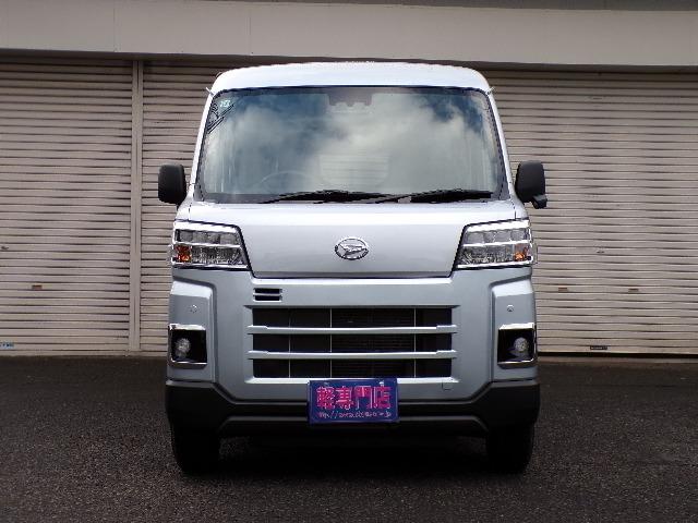 ハイゼットカーゴ ＤＸ　４ＷＤ　スマートアシストブレーキ　横滑り防止付き　ＣＶＴ　アイドリングストップ　ＬＥＤヘッドライト・フォグ　オートライト　オートハイビーム　プライバシーガラス　電動格納ドアミラー　パーキングセンサー　リアヒーターダクト　キーレスエントリー（29枚目）