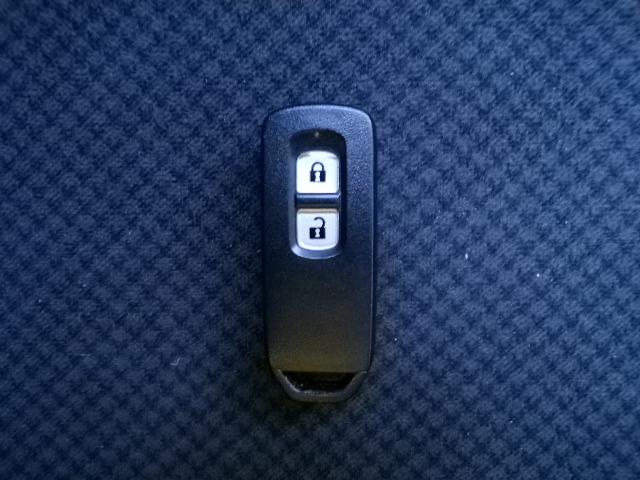 Ｎ－ＯＮＥ ツアラー　ターボ　ディスプレイオーディオＣＤ　Ｂｔ　バックカメラ　横滑り防止付き　プライバシーガラス　電動格納式ドアミラー　ＥＣＯＮ　プッシュスタート　１４インチアルミホイール（16枚目）