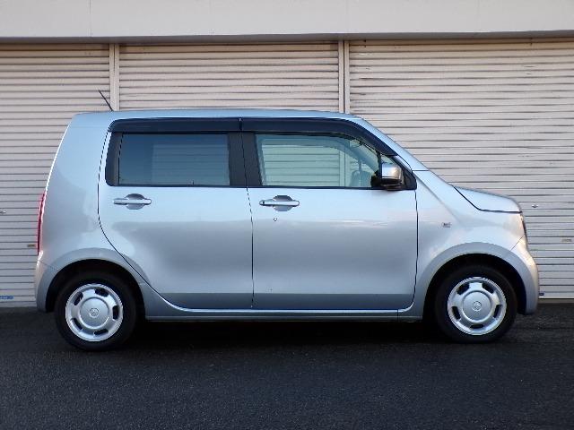 N-WGN Gホンダセンシング アイドリングストップ CVT 横滑り防止付き プライバシーガラス クルーズコントロール オートライト オートハイビーム 電動格納式ドアミラー パーキングセンサー 電動パーキングブレーキ プッシュスタート(37枚目)