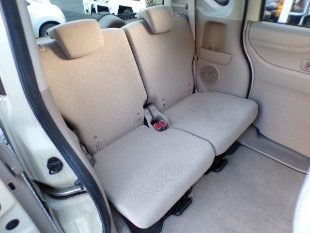 N-BOX G 4WD アイドリングストップ ギャザズCDステレオ CVT アイドリングストップ 横滑り防止付き プライバシーガラス 電動格納式ドアミラー プッシュスタート ミラーヒーター ECON(23枚目)