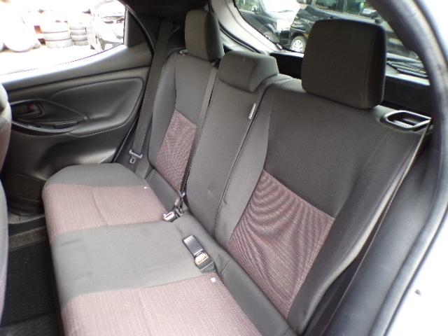 ヤリス ハイブリッドG 純正8型ディスプレイオーディオ ナビ Bt バックカメラ オートライト オートハイビーム クルーズコントロール シートヒーター 横滑り防止付 プライバシーガラス 電動格納ドアミラー プッシュスタート パーキングセンサー 14インチアルミホイール(36枚目)