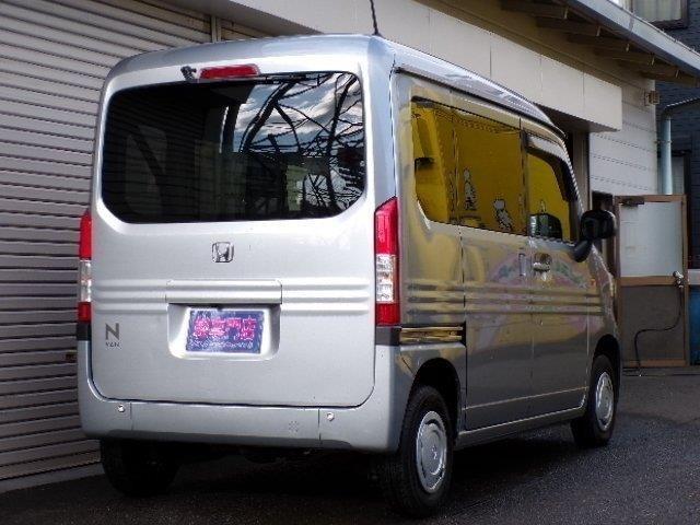 Ｎ－ＶＡＮ Ｌ　４ＷＤ　ホンダセンシング　クルーズコントロール　ＣＶＴ　横滑り防止付き　オートライト　オートハイビーム　プライバシーガラス　電動格納式ドアミラー　ＥＣＯＮ　キーレスエントリー　ダイブダウン機構付き助手席　リアシート　ステアリングスイッチ（5枚目）