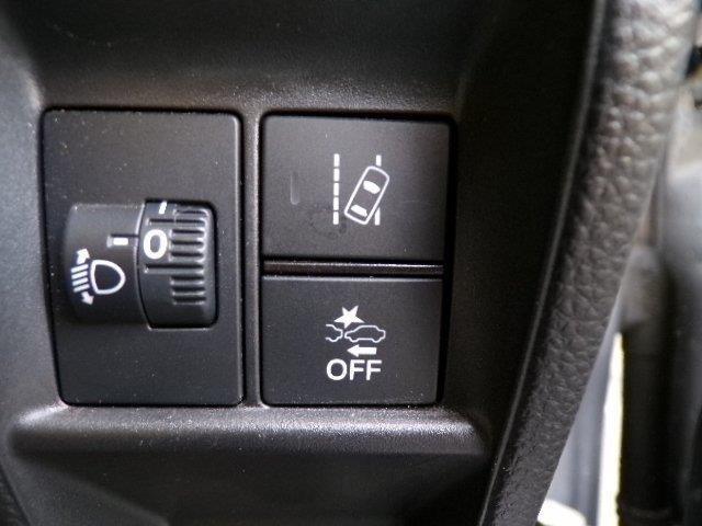 Ｎ－ＶＡＮ Ｌ　４ＷＤ　ホンダセンシング　クルーズコントロール　ＣＶＴ　横滑り防止付き　オートライト　オートハイビーム　プライバシーガラス　電動格納式ドアミラー　ＥＣＯＮ　キーレスエントリー　ダイブダウン機構付き助手席　リアシート　ステアリングスイッチ（13枚目）