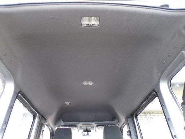 Ｎ－ＶＡＮ Ｌ　４ＷＤ　ホンダセンシング　クルーズコントロール　ＣＶＴ　横滑り防止付き　オートライト　オートハイビーム　プライバシーガラス　電動格納式ドアミラー　ＥＣＯＮ　キーレスエントリー　ダイブダウン機構付き助手席　リアシート　ステアリングスイッチ（16枚目）