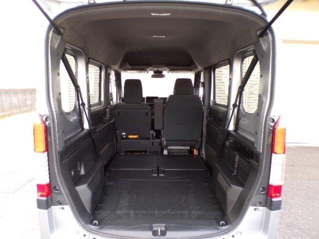 Ｎ－ＶＡＮ Ｌ　４ＷＤ　ホンダセンシング　クルーズコントロール　ＣＶＴ　横滑り防止付き　オートライト　オートハイビーム　プライバシーガラス　電動格納式ドアミラー　ＥＣＯＮ　キーレスエントリー　ダイブダウン機構付き助手席　リアシート　ステアリングスイッチ（31枚目）