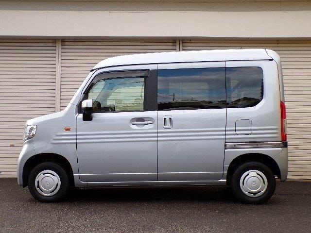 Ｎ－ＶＡＮ Ｌ　４ＷＤ　ホンダセンシング　クルーズコントロール　ＣＶＴ　横滑り防止付き　オートライト　オートハイビーム　プライバシーガラス　電動格納式ドアミラー　ＥＣＯＮ　キーレスエントリー　ダイブダウン機構付き助手席　リアシート　ステアリングスイッチ（34枚目）