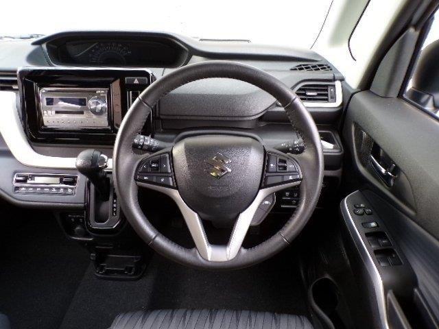 ソリオ ハイブリッドＭＺ　両側パワースライドドア　デュアルカメラブレーキサポート　アイドリングストップ　ＣＤステレオ　横滑り防止付き　クルーズコントロール　オートライト　オートハイビーム　ＬＥＤヘッドライトフォグ　シートヒーター　１４アルミホイール（7枚目）