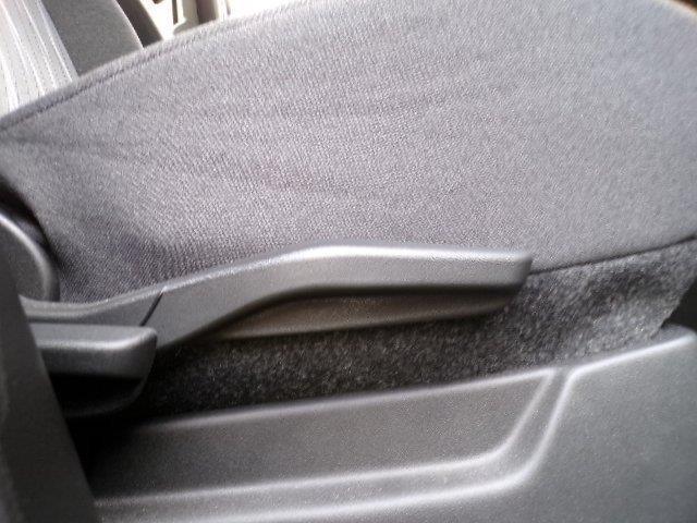 ソリオ ハイブリッドＭＺ　両側パワースライドドア　デュアルカメラブレーキサポート　アイドリングストップ　ＣＤステレオ　横滑り防止付き　クルーズコントロール　オートライト　オートハイビーム　ＬＥＤヘッドライトフォグ　シートヒーター　１４アルミホイール（18枚目）