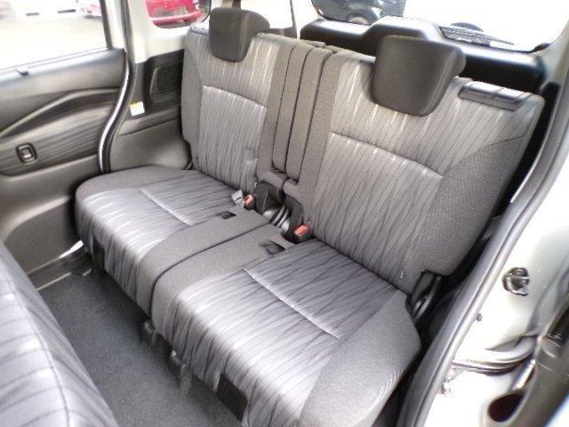 ソリオ ハイブリッドＭＺ　両側パワースライドドア　デュアルカメラブレーキサポート　アイドリングストップ　ＣＤステレオ　横滑り防止付き　クルーズコントロール　オートライト　オートハイビーム　ＬＥＤヘッドライトフォグ　シートヒーター　１４アルミホイール（37枚目）