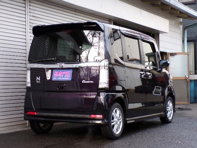 N-BOXカスタム G・Lパッケージ パワースライドドア ギャザズCDステレオ CVT ディスチャージヘッドライト ウィンカーミラー アイドリングストップ ETC 横滑り防止付き オートライト プライバシーガラス 電動格納式ドアミラー ステアリングスイッチ プッシュスタート(5枚目)