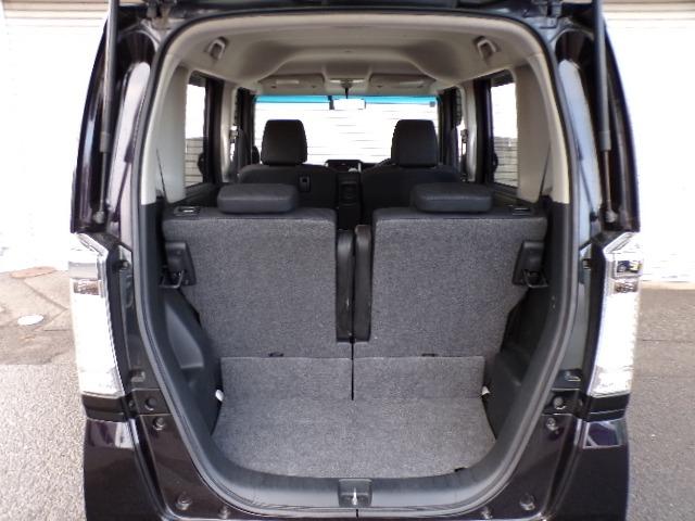 N-BOXカスタム G・Lパッケージ パワースライドドア ギャザズCDステレオ CVT ディスチャージヘッドライト ウィンカーミラー アイドリングストップ ETC 横滑り防止付き オートライト プライバシーガラス 電動格納式ドアミラー ステアリングスイッチ プッシュスタート(33枚目)