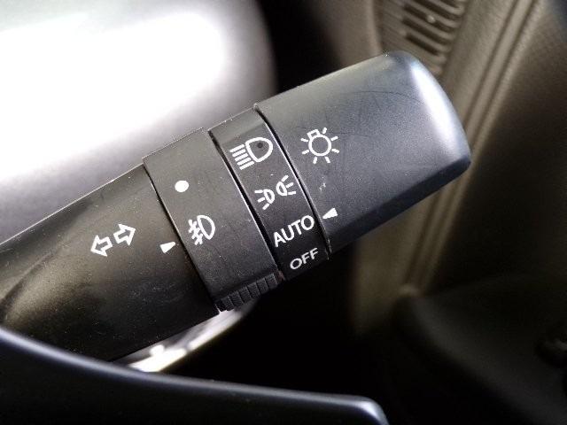 スペーシアギア ハイブリッドＸＺ　ターボ　８型ナビＴＶ　ＤＶＤ　ＣＤ　Ｂｌｕｅｔｏｏｔｈ　全方位モニター　両側パワースライドドア　ヘッドアップディスプレイ　デュアルセンサーブレーキ　アイドリングストップ　横滑り防止付き　ＥＴＣ　クルーズコントロール　シートヒーター（14枚目）