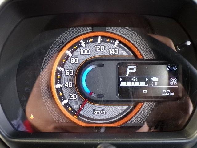 スペーシアギア ハイブリッドＸＺ　ターボ　８型ナビＴＶ　ＤＶＤ　ＣＤ　Ｂｌｕｅｔｏｏｔｈ　全方位モニター　両側パワースライドドア　ヘッドアップディスプレイ　デュアルセンサーブレーキ　アイドリングストップ　横滑り防止付き　ＥＴＣ　クルーズコントロール　シートヒーター（32枚目）