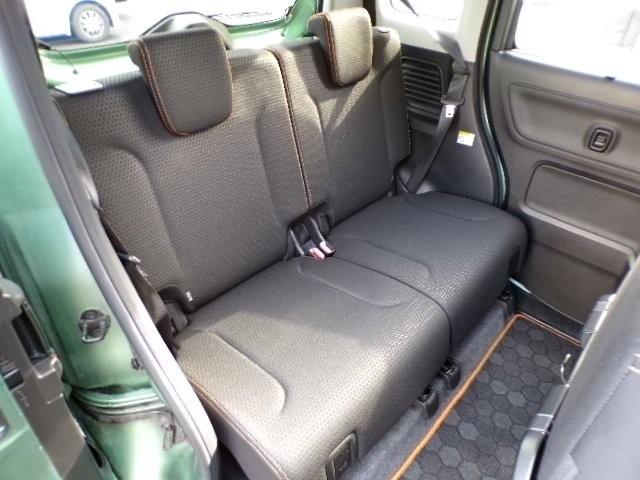 スペーシアギア ハイブリッドＸＺ　ターボ　８型ナビＴＶ　ＤＶＤ　ＣＤ　Ｂｌｕｅｔｏｏｔｈ　全方位モニター　両側パワースライドドア　ヘッドアップディスプレイ　デュアルセンサーブレーキ　アイドリングストップ　横滑り防止付き　ＥＴＣ　クルーズコントロール　シートヒーター（41枚目）