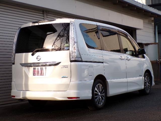 セレナ ハイウェイスター Sハイブリッド 8型ナビTV DVD CD Bluetooth バックカメラ 両側パワースライドドア アイドリングストップ 横滑り防止付き クルーズコントロール オートライト オートハイビーム LEDヘッドライト フォグ 車線逸脱警報装置(5枚目)