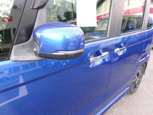 N-BOXカスタム G・Lターボホンダセンシング メモリーナビTV バックカメラ LEDヘッドライト フォグライト 両側パワースライドドア 純正15インチアルミホイル オートクルーズコントロール ETC車載器 スマートキー 4WD(24枚目)