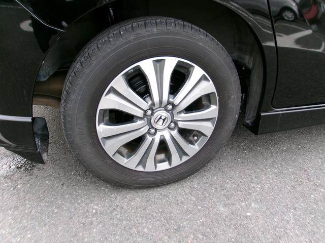 フリードスパイクハイブリッド ジャストセレクション＋　メモリーナビＴＶ　バックカメラ　ディスチャージヘッドライト　左側パワースライドドア　純正１５インチアルミホイル　オートクルーズコントロール　ＥＴＣ車載器　スマートキー（18枚目）