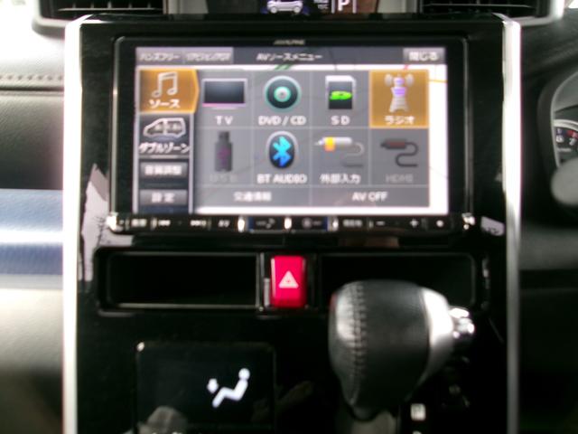 トール カスタムＧ　リミテッド　ＳＡＩＩＩ　メモリーナビＴＶ　バックカメラ　ＬＥＤヘッドライト　フォグライト　両側パワースライドドア　純正１５インチホイル　ＥＴＣ車載器　スマートキー（11枚目）