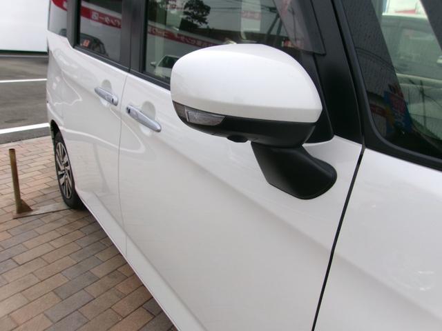 トール カスタムＧ　リミテッド　ＳＡＩＩＩ　メモリーナビＴＶ　バックカメラ　ＬＥＤヘッドライト　フォグライト　両側パワースライドドア　純正１５インチホイル　ＥＴＣ車載器　スマートキー（25枚目）