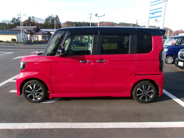 N-BOXカスタム G・L メモリーナビTV バックカメラ LEDヘッドライト フォグライト 左側パワースライドドア 純正14インチアルミホイル ETC車載器 スマートキー(2枚目)
