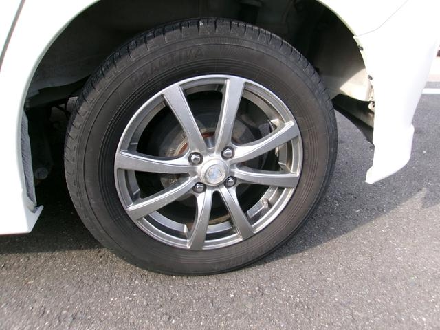 フリードハイブリッド ジャストセレクション　メモリーナビＴＶ　バックカメラ　ディスチャージヘッドライト　両側パワースライドドア　社外１５インチアルミホイル　オートクルーズコントロール　ＥＴＣ車載器　スマートキー（23枚目）