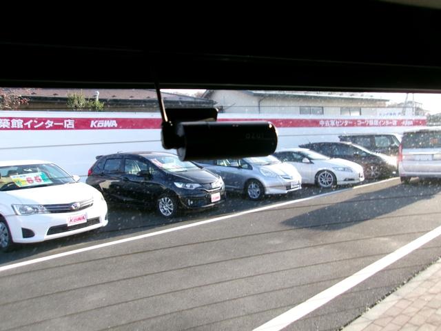 フリードハイブリッド ハイブリッド・Ｇ　メモリーナビＴＶ　バックカメラ　ＬＥＤヘッドライト　左側パワースライドドア　純正１５インチアルミホイル　オートクルーズコントロール　ＥＴＣ車載器　スマートキー　４ＷＤ（15枚目）