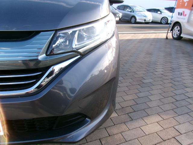 フリードハイブリッド ハイブリッド・Ｇ　メモリーナビＴＶ　バックカメラ　ＬＥＤヘッドライト　左側パワースライドドア　純正１５インチアルミホイル　オートクルーズコントロール　ＥＴＣ車載器　スマートキー　４ＷＤ（29枚目）