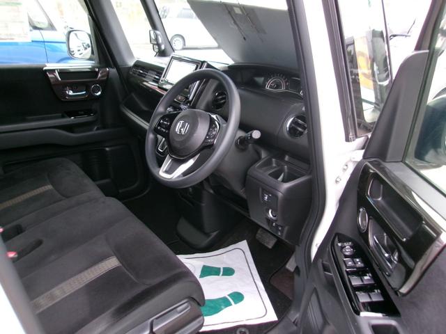 Ｎ－ＢＯＸカスタム Ｇ・Ｌホンダセンシング　メモリーナビＴＶ　バックカメラ　ＬＥＤヘッドライト　フォグライト　左側パワースライドドア　純正１４インチアルミホイル　オートクルーズコントロール　ＥＴＣ車載器　スマートキー（6枚目）
