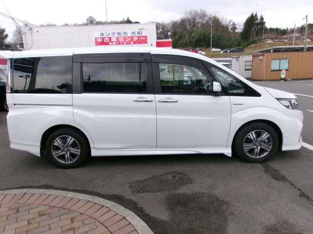 ステップワゴンスパーダ スパーダハイブリッド　Ｇ　ホンダセンシング　メモリーナビＴＶ　バックカメラ　ＬＥＤヘッドライト　フォグライト　両側パワースライドドア　純正１６インチアルミホイル　オートクルーズコントロール　ＥＴＣ車載器　スマートキー（5枚目）