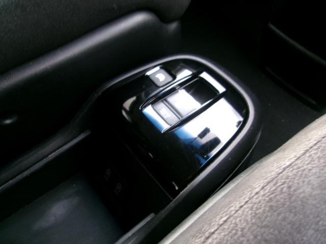 ステップワゴンスパーダ スパーダハイブリッド　Ｇ　ホンダセンシング　メモリーナビＴＶ　バックカメラ　ＬＥＤヘッドライト　フォグライト　両側パワースライドドア　純正１６インチアルミホイル　オートクルーズコントロール　ＥＴＣ車載器　スマートキー（21枚目）