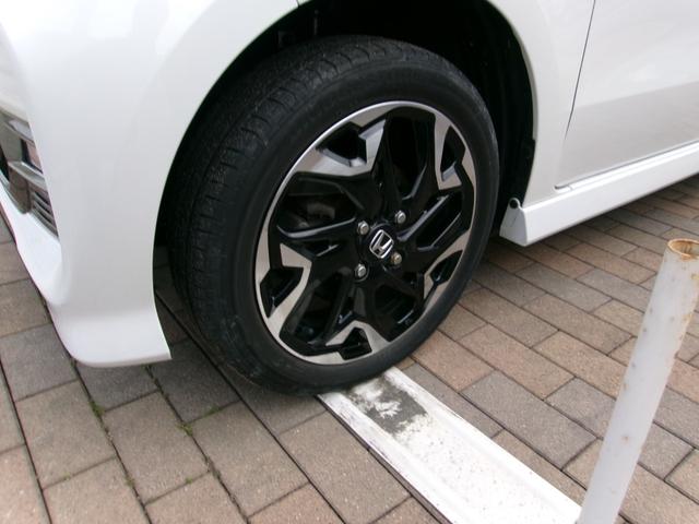 Ｎ－ＢＯＸカスタム Ｇ・Ｌターボホンダセンシング　メモリーナビＴＶ　バックカメラ　ＬＥＤヘッドライト　フォグライト　両側パワースライドドア　純正１５インチアルミホイル　オートクルーズコントロール　ＥＴＣ車載器　スマートキー　４ＷＤ（22枚目）