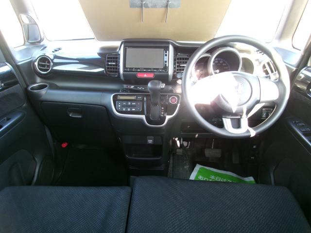 Ｎ－ＢＯＸカスタム Ｇ　ＳＳパッケージ　メモリーナビＴＶ　バックカメラ　後席モニター　ディスチャージヘッドライト　フォグライト　両側パワースライドドア　純正１４インチアルミホイル　スマートキー（8枚目）