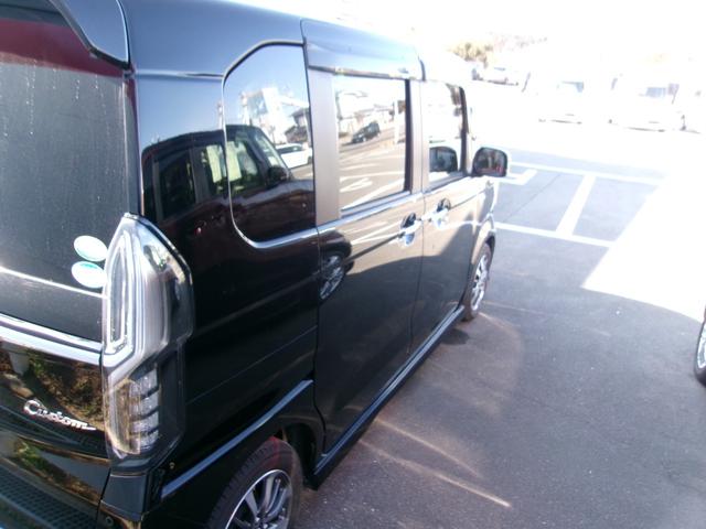 N-BOXカスタム L メモリーナビTV バックカメラ LEDヘッドライト フォグライト 左側パワースライドドア 純正14インチアルミホイル オートクルーズコントロール ETC車載器 スマートキー(4枚目)