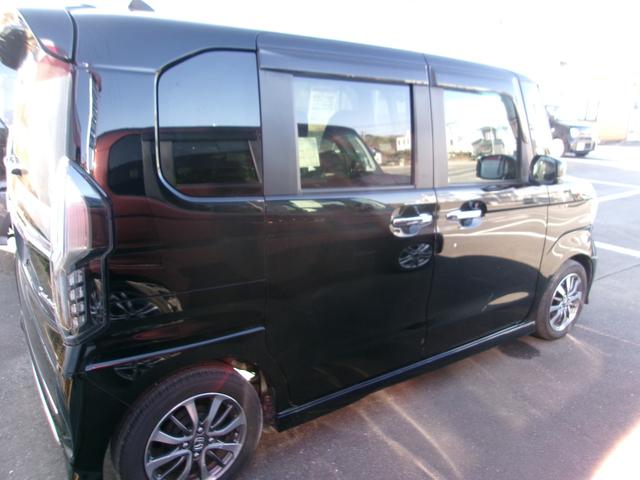 N-BOXカスタム L メモリーナビTV バックカメラ LEDヘッドライト フォグライト 左側パワースライドドア 純正14インチアルミホイル オートクルーズコントロール ETC車載器 スマートキー(5枚目)