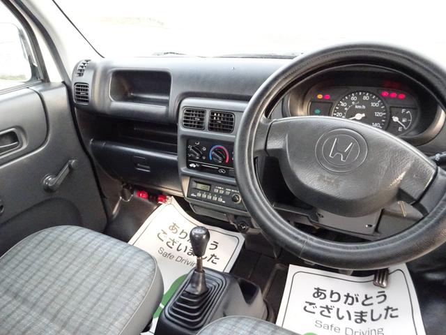 アクティトラック 　４ＷＤ　５速マニュアル　パワステ　エアバック　三方開　作業灯　ドアバイザー（27枚目）